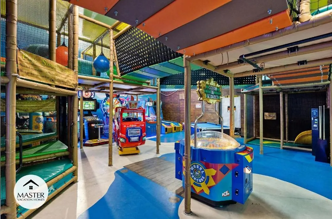 The Regal Palms Resort With Lazy River And Arcade Games Davenport Holiday home