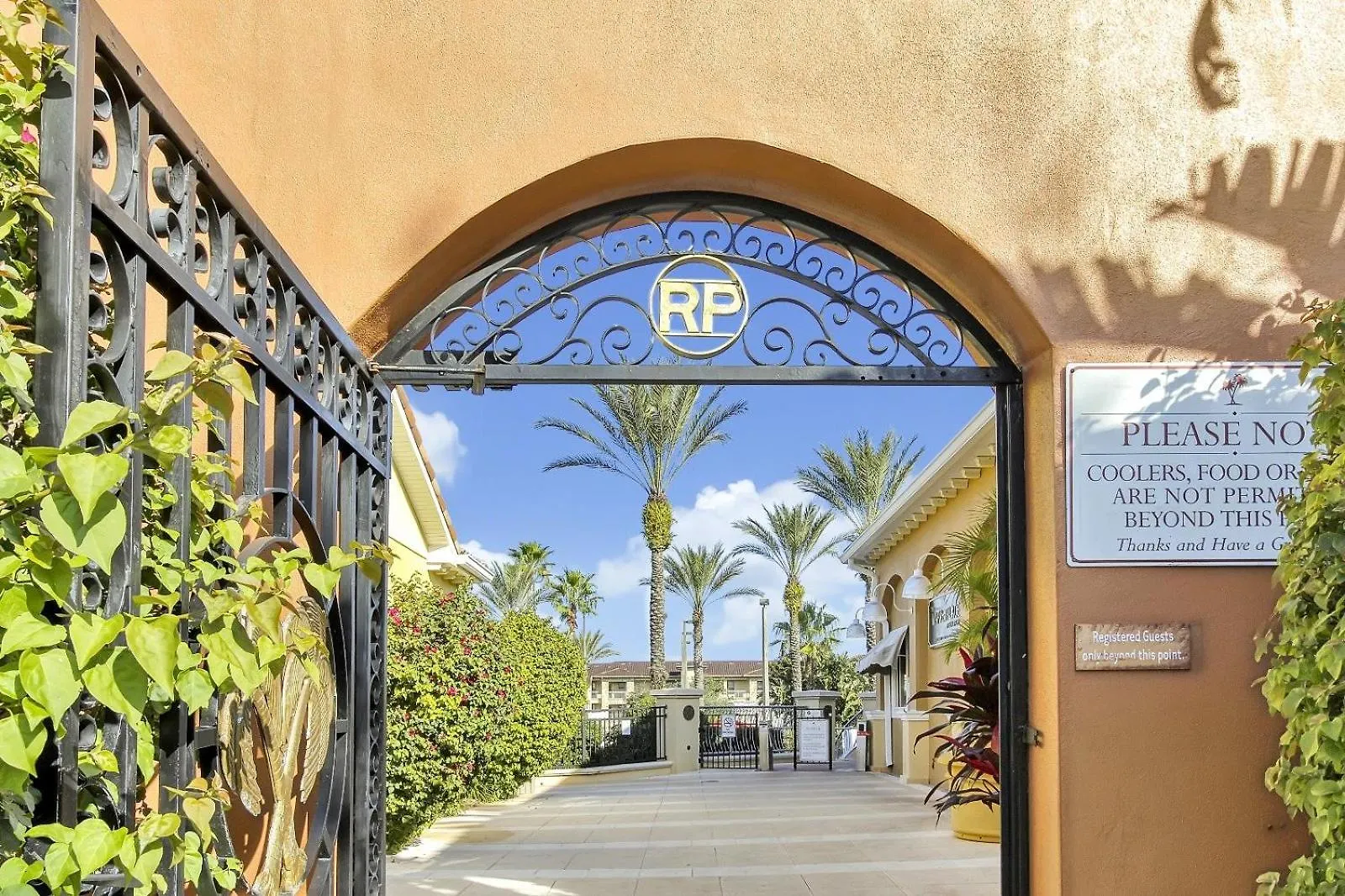 The Regal Palms Resort With Lazy River And Arcade Games Davenport